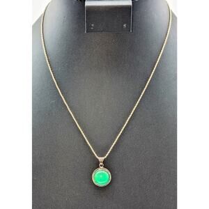 VTG 925 Sterling Silver Tests as Jadeite Green Stone Box Chain 18" Necklace